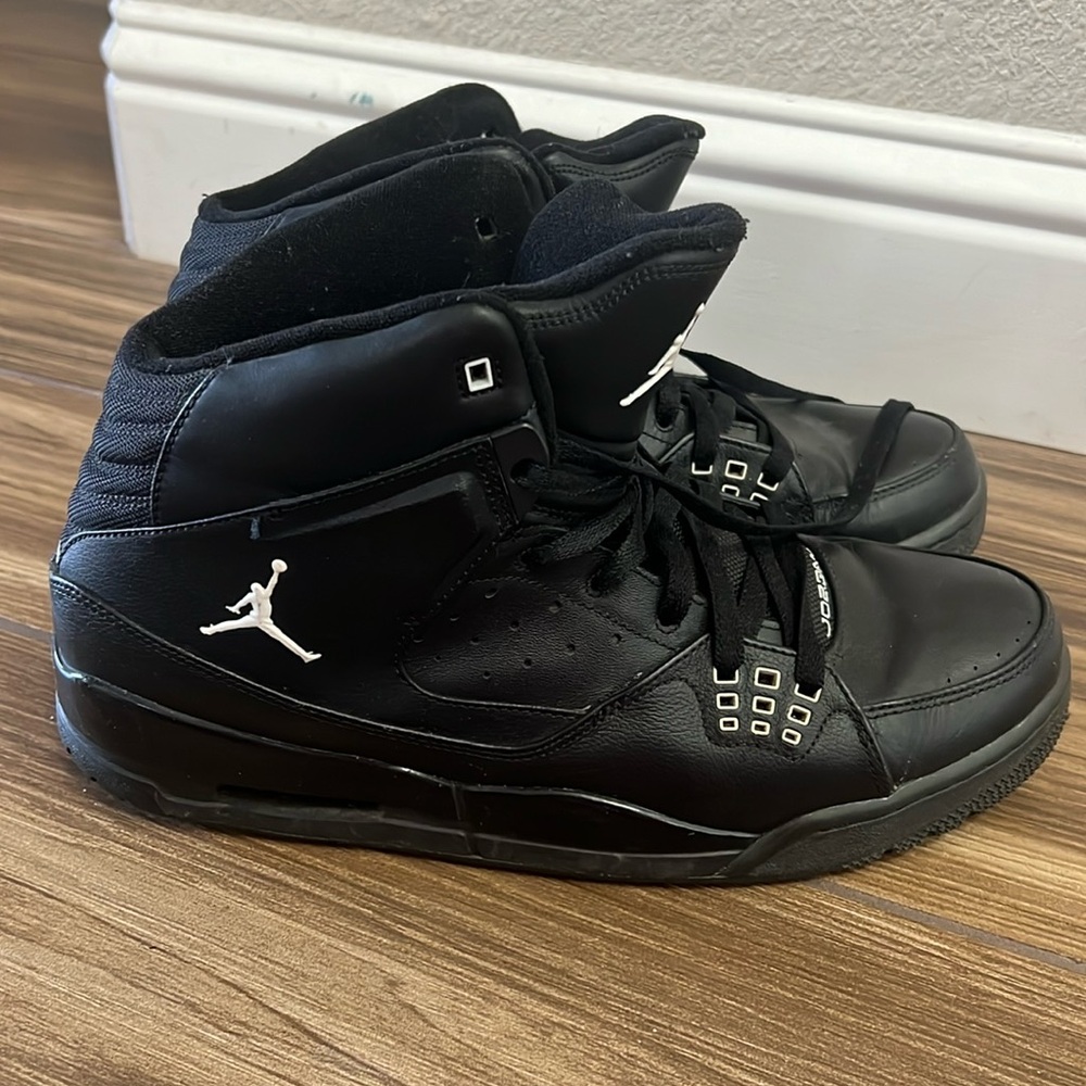 Nike Air Jordan’s, men’s size 12